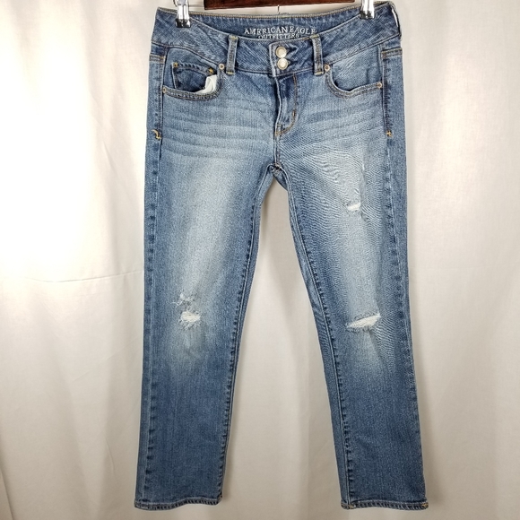 3/$30 American Eagle Artist Crop - Picture 2 of 5